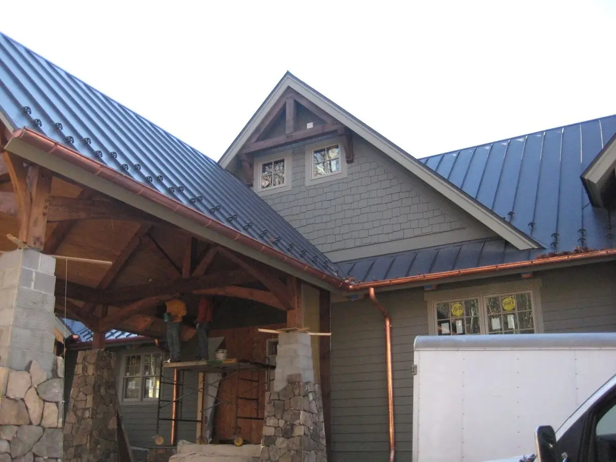 Craftsman Roofing team delivering quality roofing work in Catalina Foothills